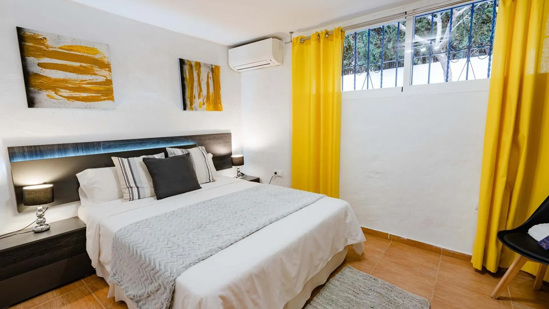Villa 10 Luxe By Lirios Village Marbella 0*,