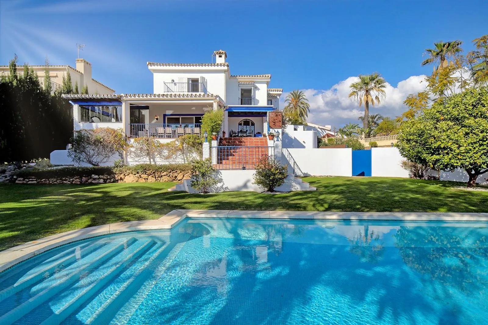 Villa 10 Luxe By Lirios Village Marbella location